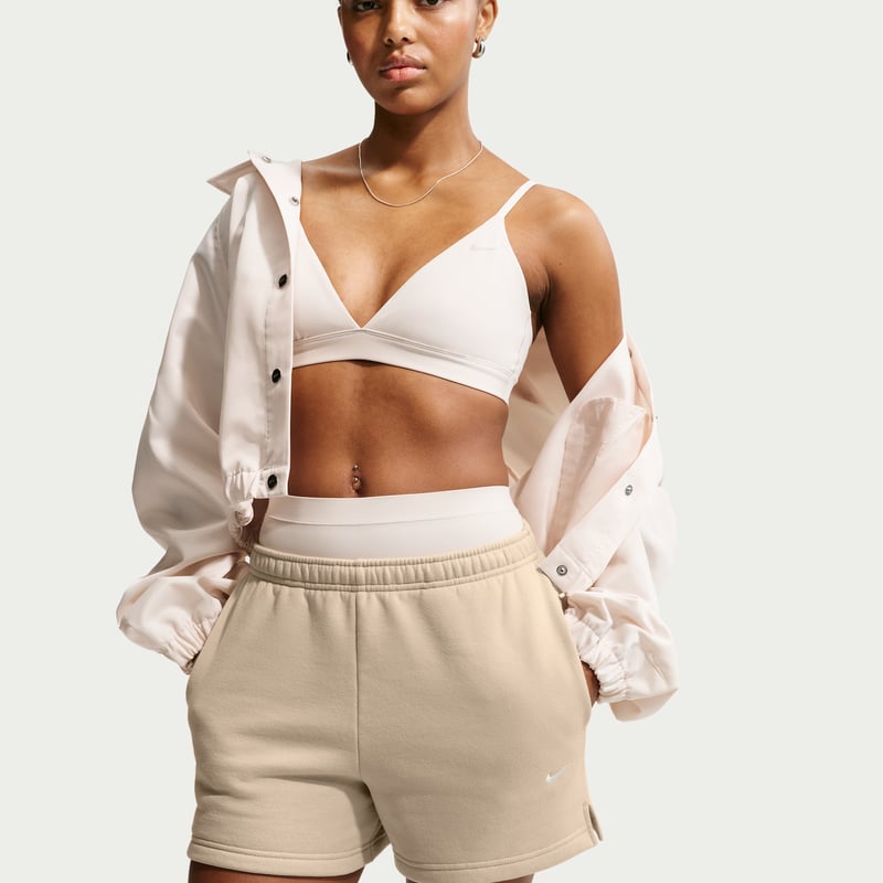 Nike Studio Fleece Medium Weight Mid-Rise Shorts "Cream II & Sail" | Dame | | 03 | SPORTSHOWROOM