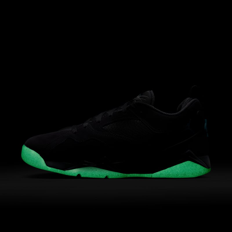 Jordan MVP 92 HQ3950-004 09