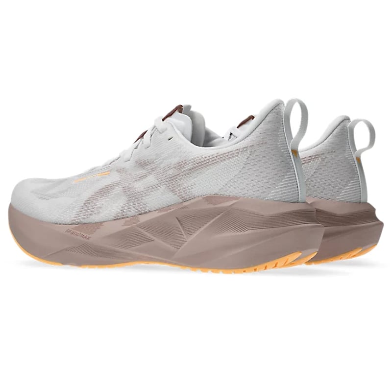 ASICS Novablast 5 1012B765-102 03