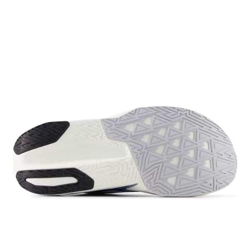 Tekaški copati New Balance FuelCell Rebel v5 "Pearl Grey & Dusk Shower" | Moški | Tek | 03 | SPORTSHOWROOM