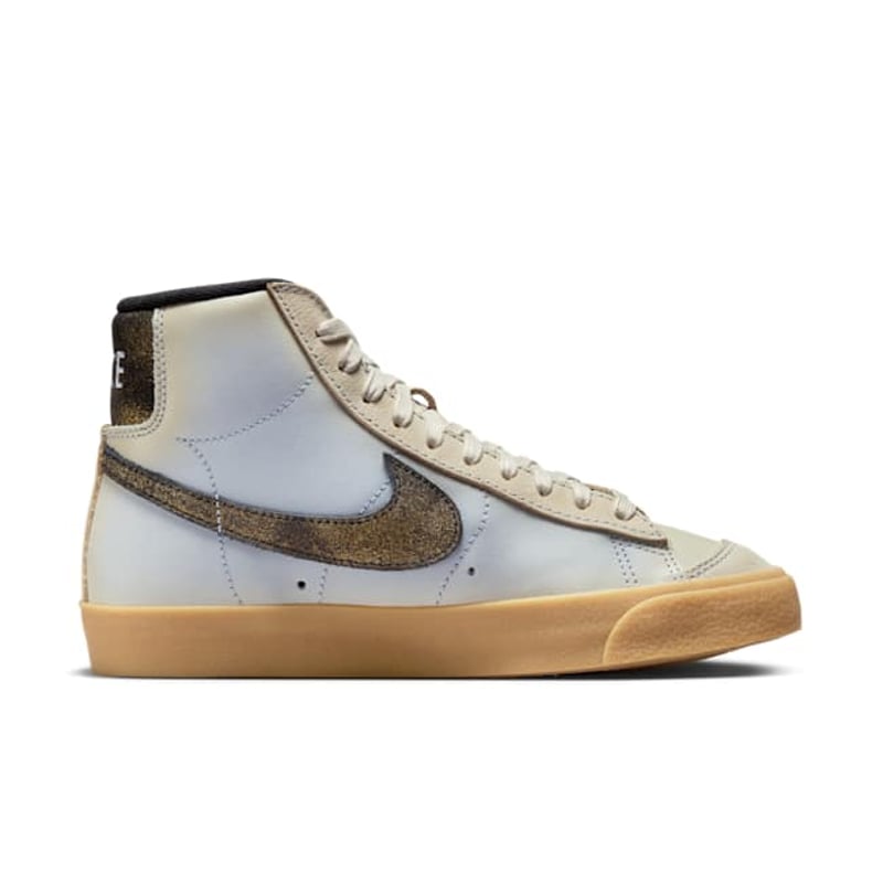 Nike Blazer Mid '77 Premium FQ8173-104 03
