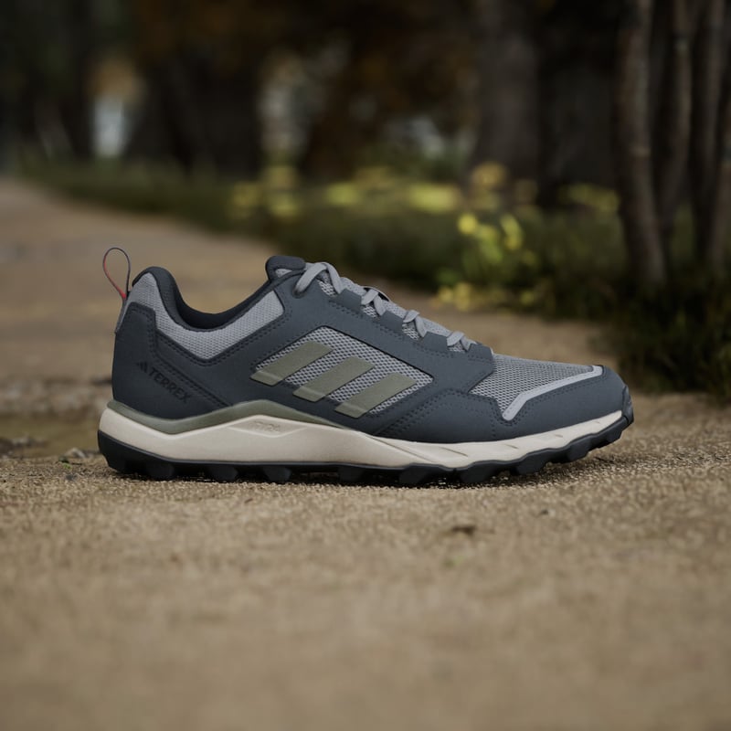 adidas Tracerocker 2.0 IF1651 02