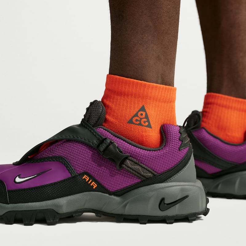 Nike ACG Everyday Elevated Socks "Safety Orange" | Men & Women | | 04 | SPORTSHOWROOM