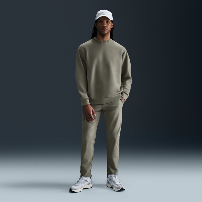 Nike24.7 PerfectStretch Dri-FIT Slim Chino HQ6918-320 01
