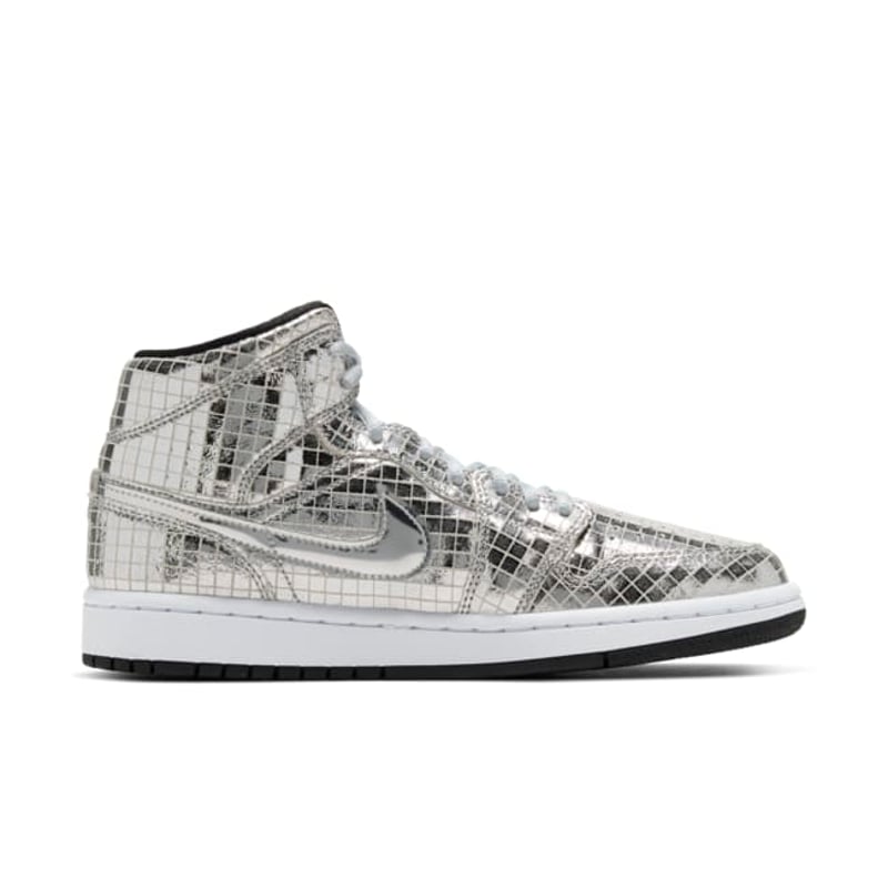 Jordan 1 Mid CU9304-001 03