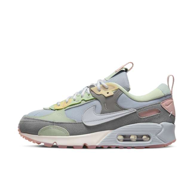 Nike Air Max 90 Futura
