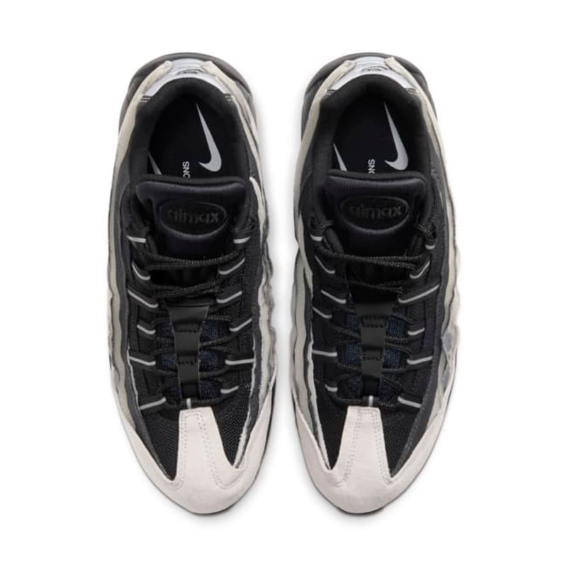 Nike Air Max 95 x Comme des Garçons CU8406-101 04