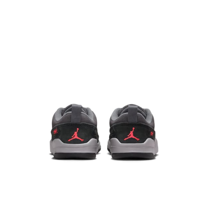 Jordan Flight Court HF3332-003 06
