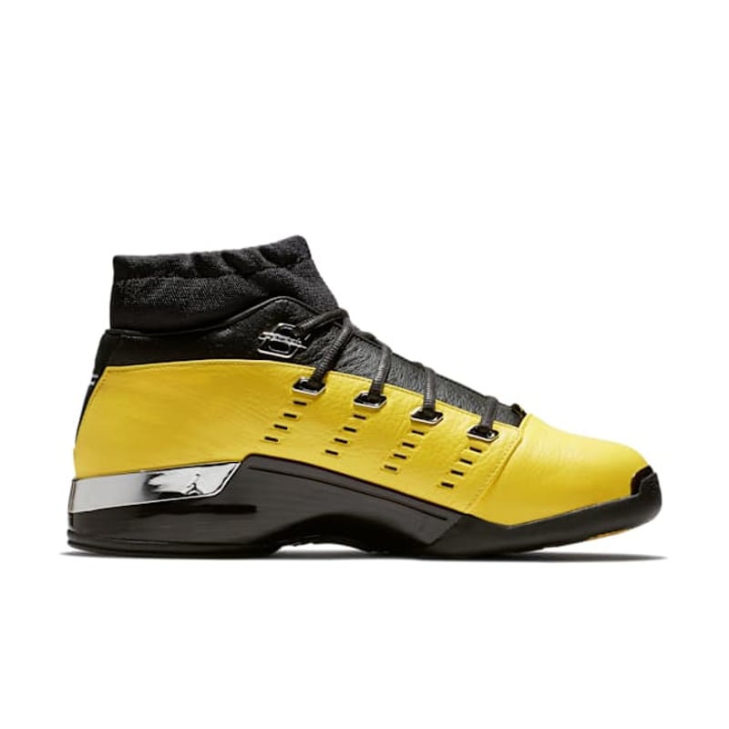 Jordan 17 Retro Low x SoleFly AJ7321-003 03