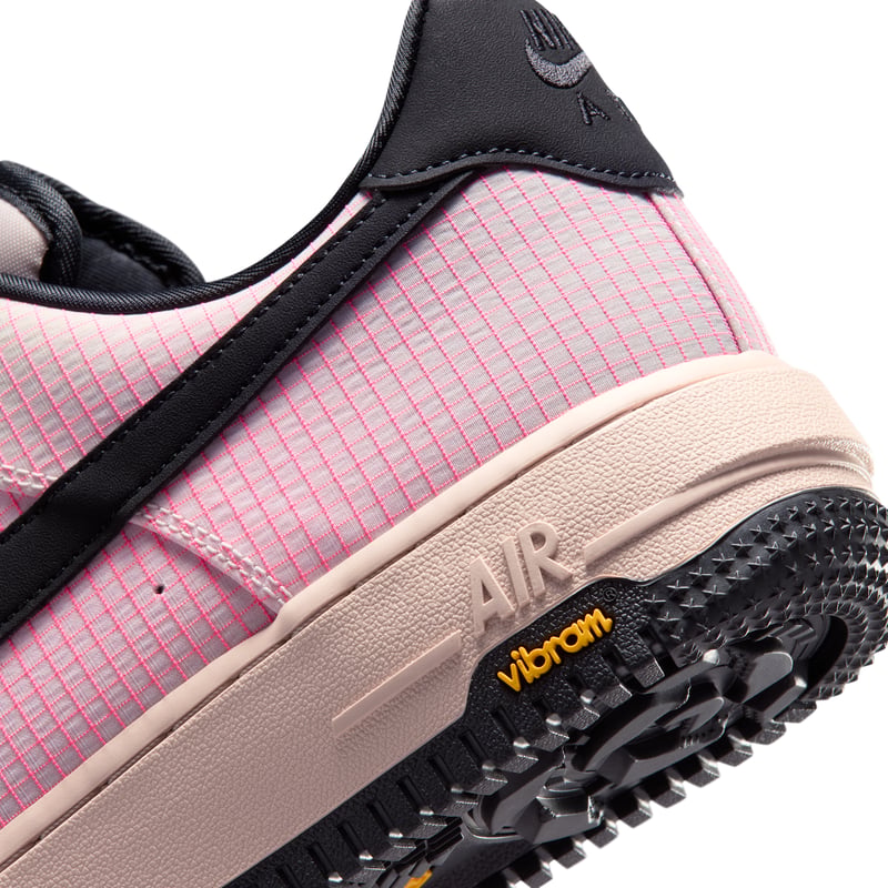 Zapatillas Nike Air Force 1 '07 LX Vibram "Silt Red & Black" | Hombre | Estilo deportivo | 07 | SPORTSHOWROOM