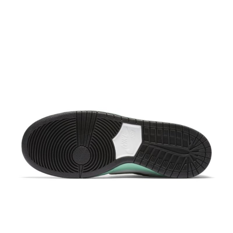 Nike SB Dunk Low 819674-301 02