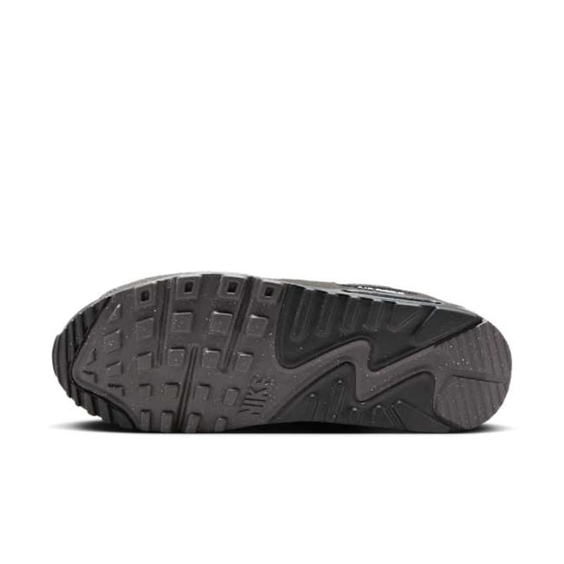 Nike Air Max 90 FB9657-001 02