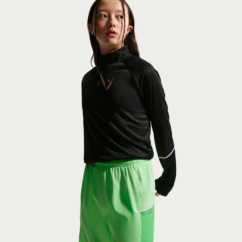 Short Nike Miler Dri-FIT "Illusion Green & Light Green Spark" | Enfant | Course à pied | 04 | SPORTSHOWROOM