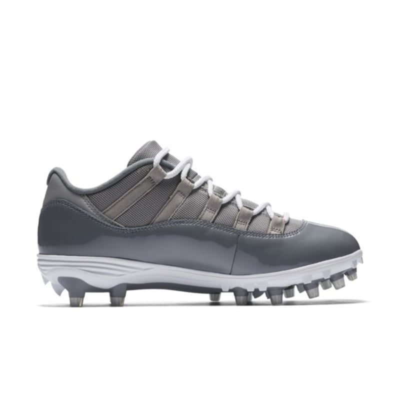 Jordan 11 Retro Low Cleat AO1560-003 03