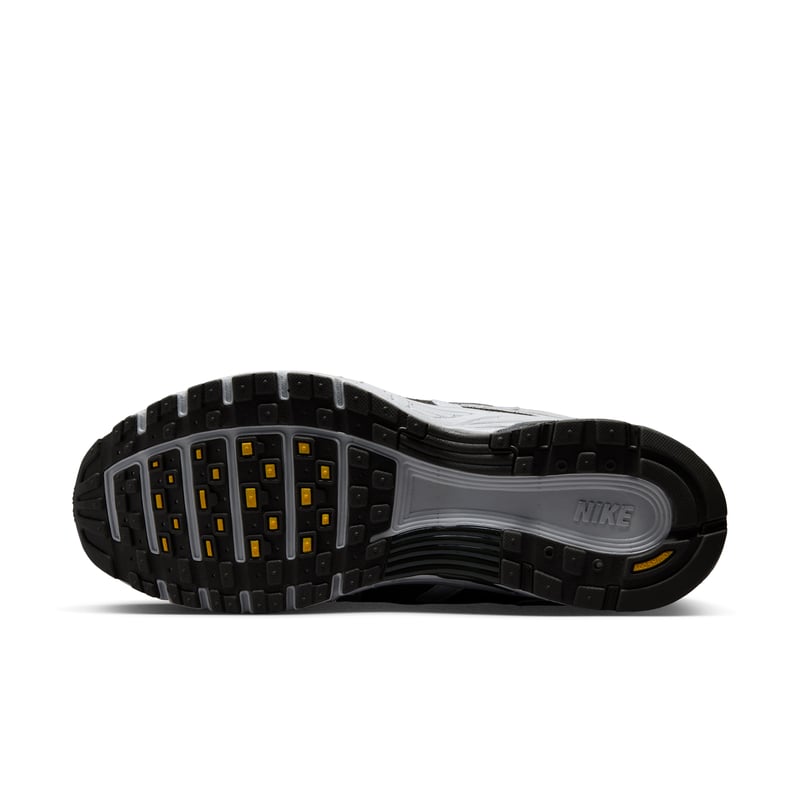 Nike P-6000 Winterized Sneaker "Grey Fog & Newsprint" | Herren | Sportstyle | 01 | SPORTSHOWROOM