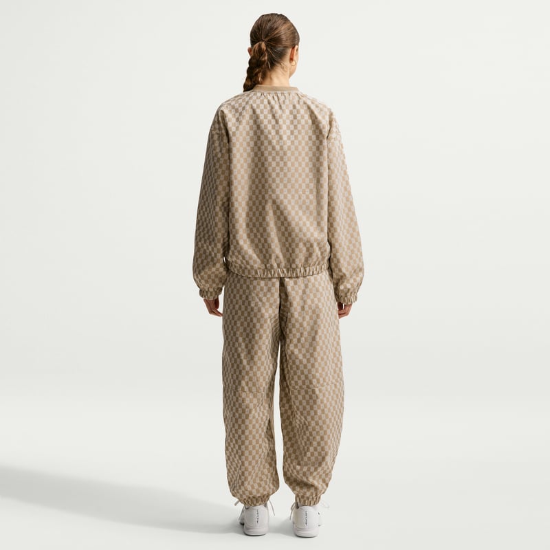 NikeCourt Court Collection Oversized Topp "Parachute Beige" | Kvinnor | Tennis | 05 | SPORTSHOWROOM