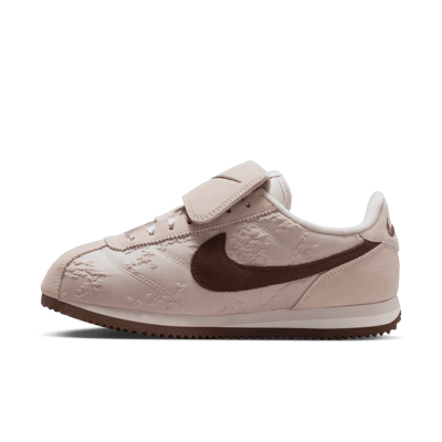 Обувки Nike Cortez Textile "Silt Red & Light Chocolate" | Жени | Sportstyle | 01 | SPORTSHOWROOM