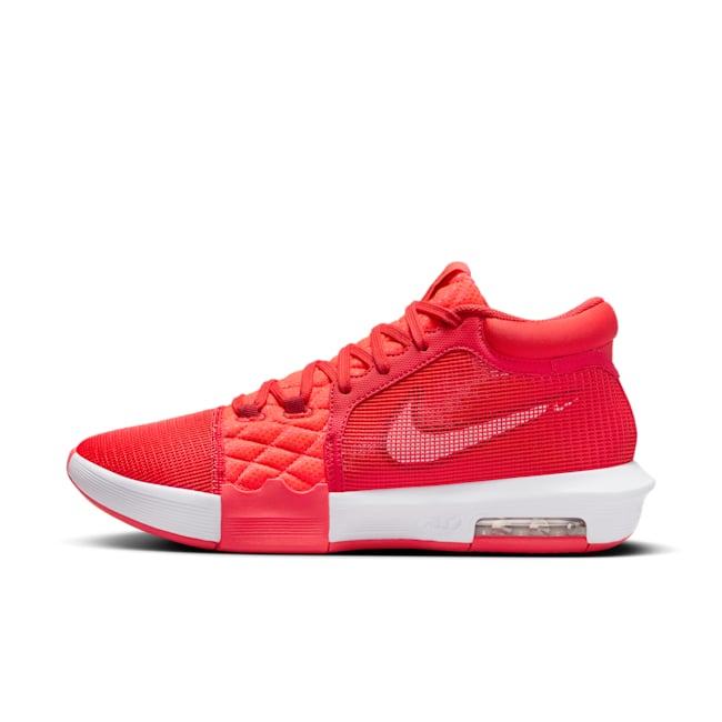Nike LeBron Witness 8