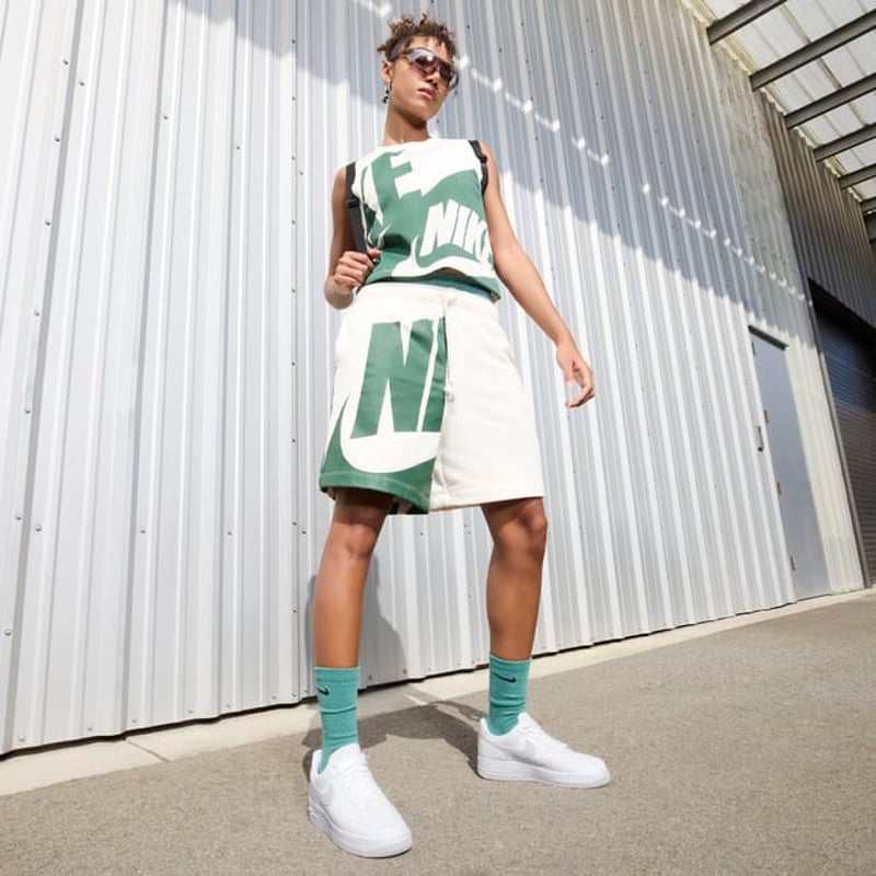 Nike Air Force 1 '07 Next Nature DV3808-104 02