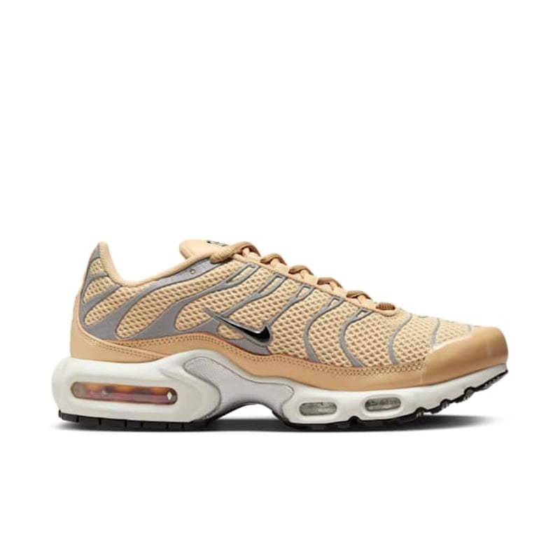Nike Air Max Plus FV8480-200 03