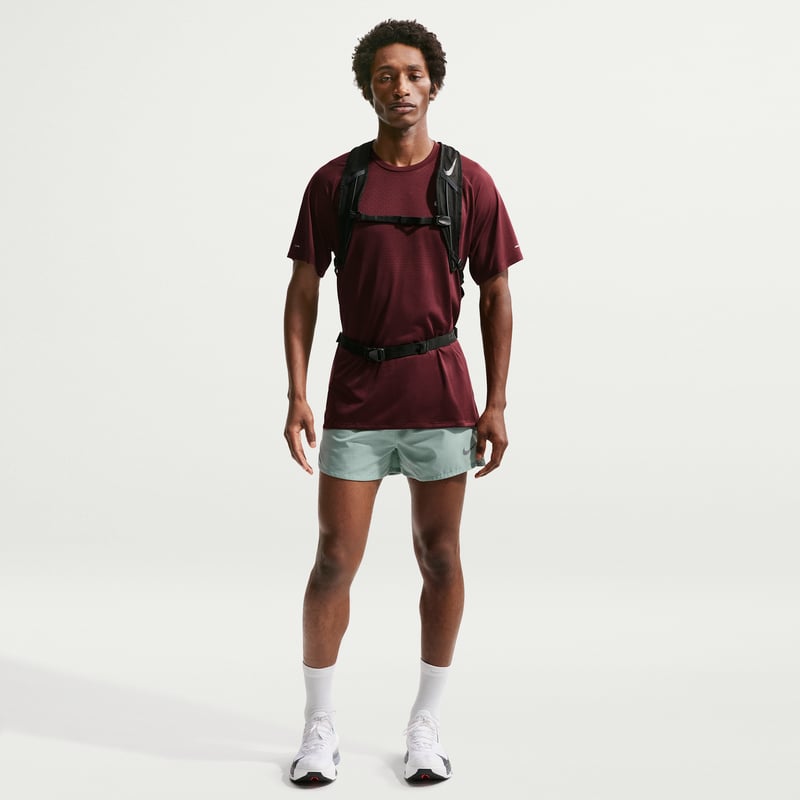 Nike Fast Dri-FIT FN3355-006 01
