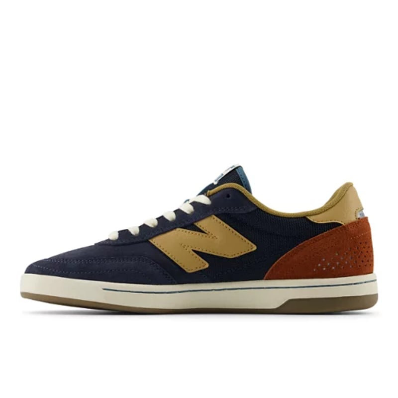 New Balance Numeric 440 v2 NM440BWT 02