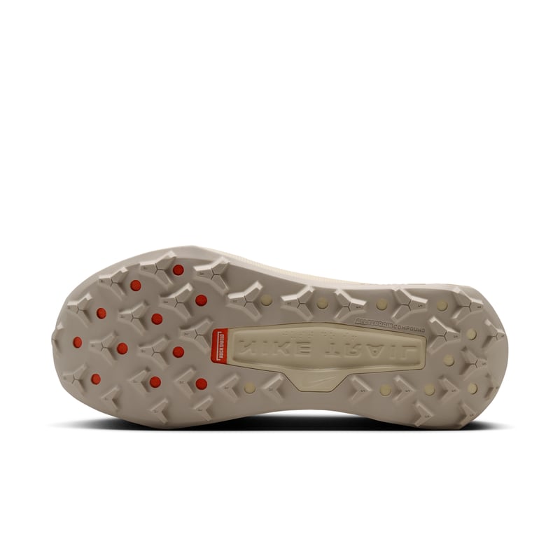Nike Wildhorse 10 trail runners "Light Orewood Brown & Cream II" | Women | Outdoor | 02 | SPORTSHOWROOM