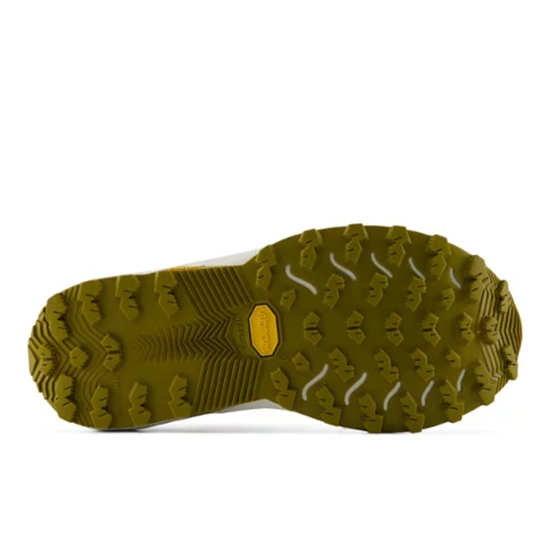 Tekaški copati New Balance FuelCell Rebel Trail "Angora & Basil Oil" | Ženske | Tek | 03 | SPORTSHOWROOM