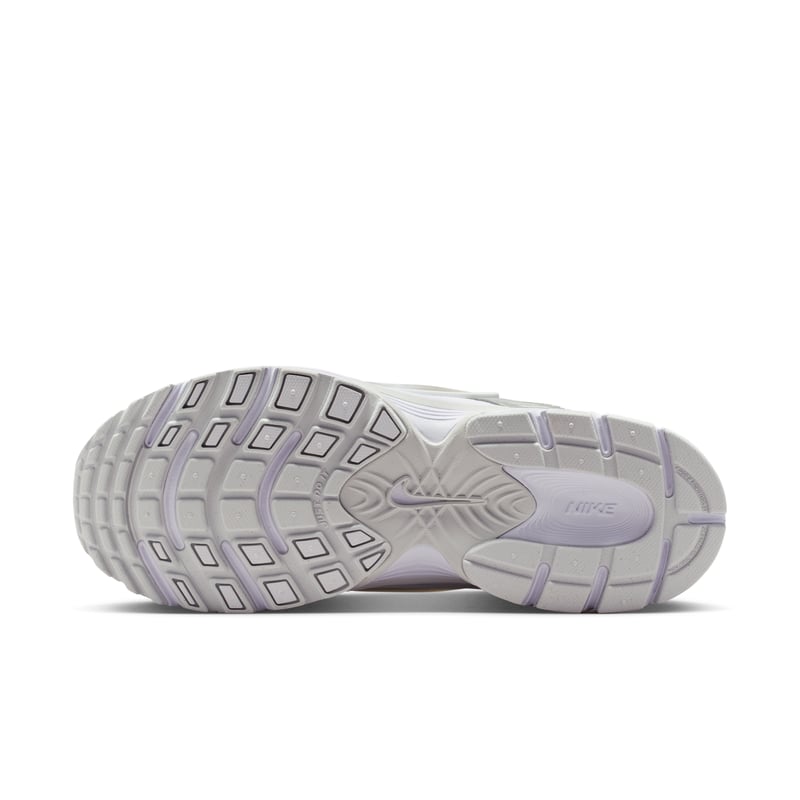 Sneakersy Nike V5 RNR "White & Metallic Platinum" | Kobiety | Sportstyle | 02 | SPORTSHOWROOM