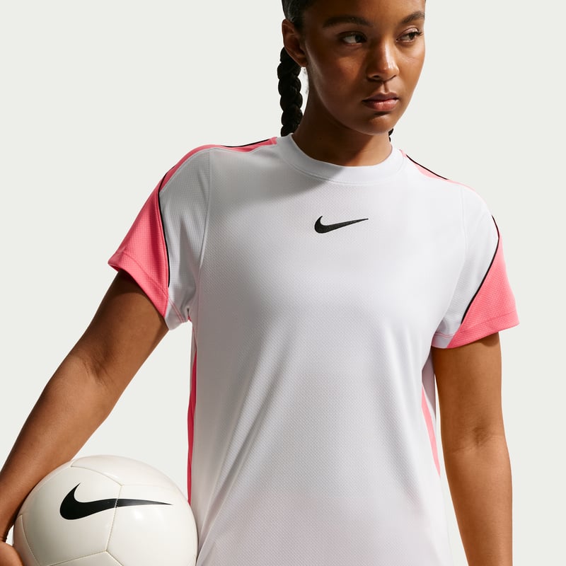 Nike Strike 'Alexia Putellas' Dri-FIT IO8771-043 03