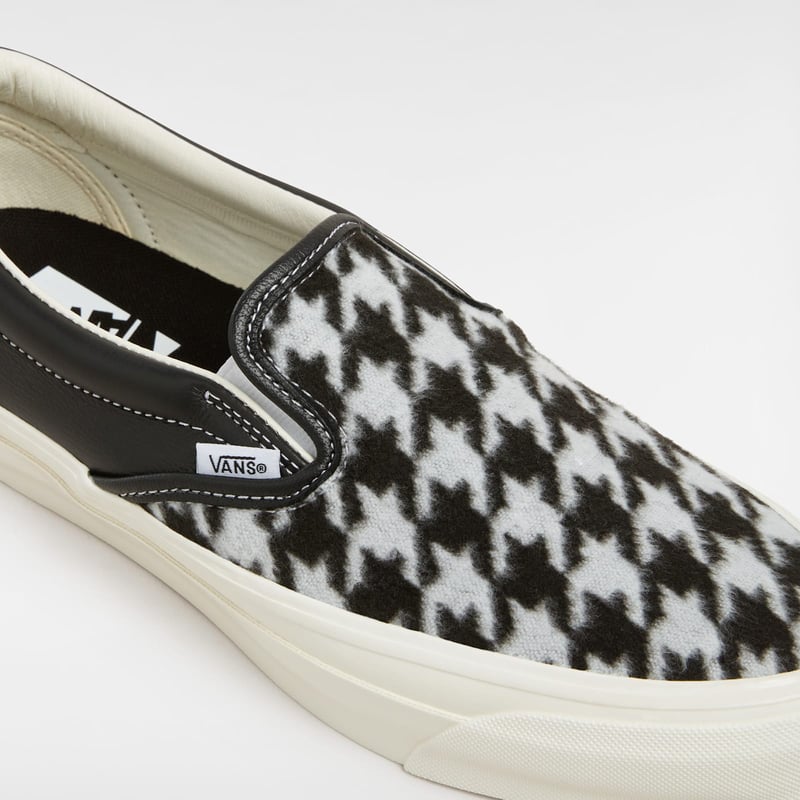 Vans Premium Slip-on 98 VN000CSEBLK 04