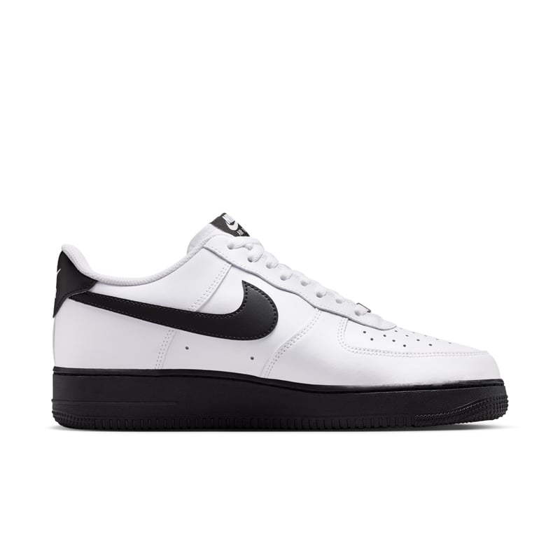 Nike Air Force 1 '07 runners "White & Black" | Men | Sportstyle | 02 | SPORTSHOWROOM