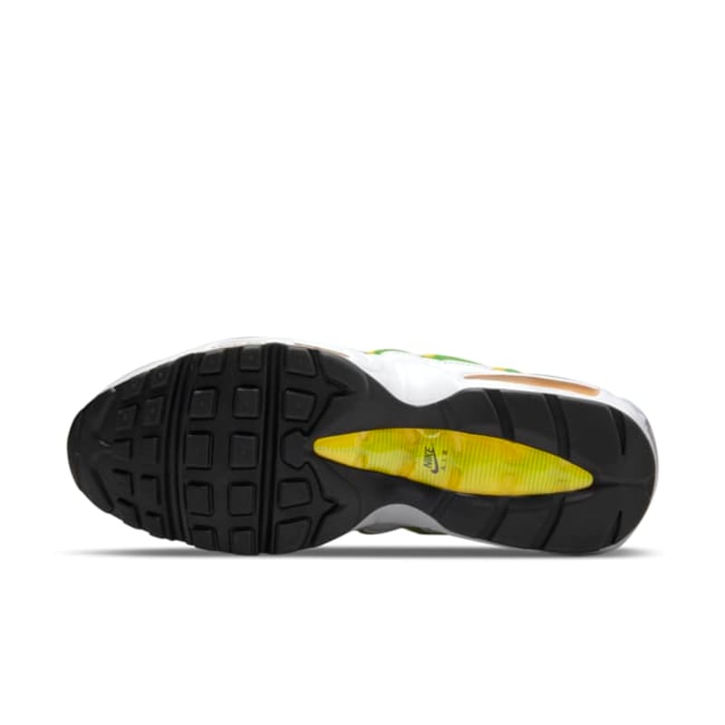 Nike Air Max 95 Essential DQ3429-100 02