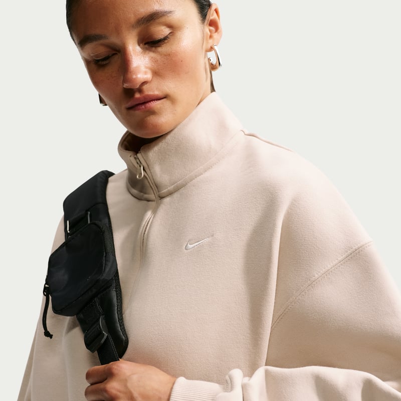 Nike Studio Fleece Medium Weight Oversized 1/4-Zip Cropped Topp "Cream II & Sail" | Dame | | 02 | SPORTSHOWROOM