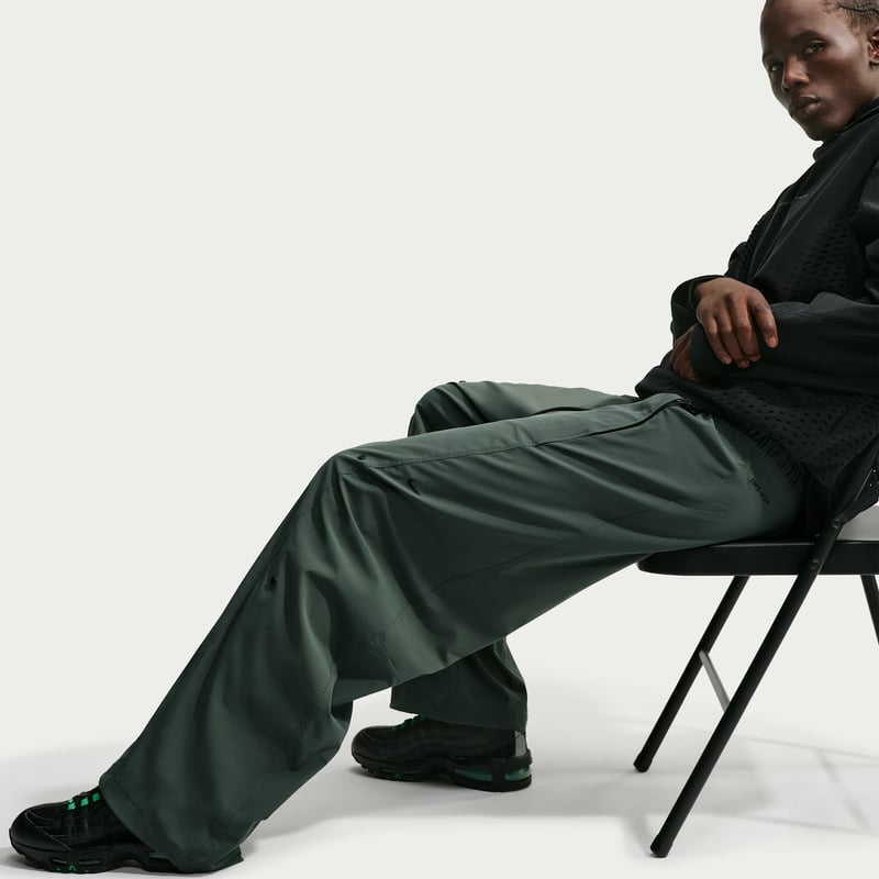 Spodnie Nike Tech Helios Dri-FIT "Camo Green" | Mezczyzni | | 03 | SPORTSHOWROOM