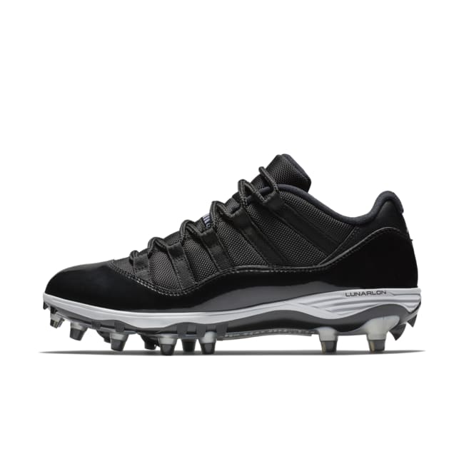 Jordan 11 Retro Low Cleats