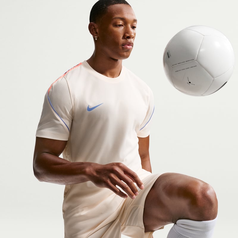 Nike Strike Dri-FIT IF1461-110 03