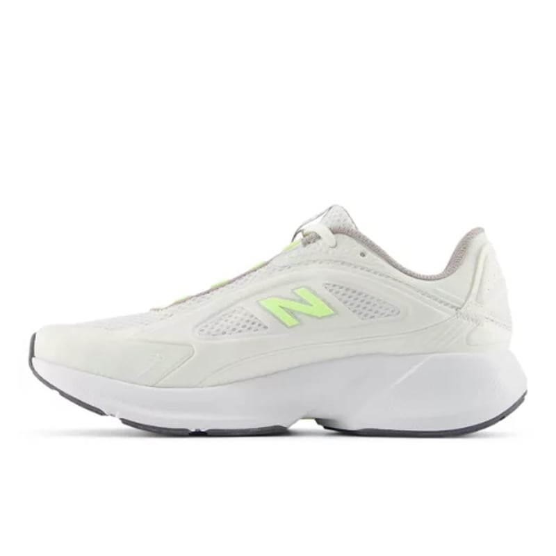 Buty treningowe New Balance CTLYST "Sea Salt & Truffle Salt" | Kobiety | Trening | 01 | SPORTSHOWROOM