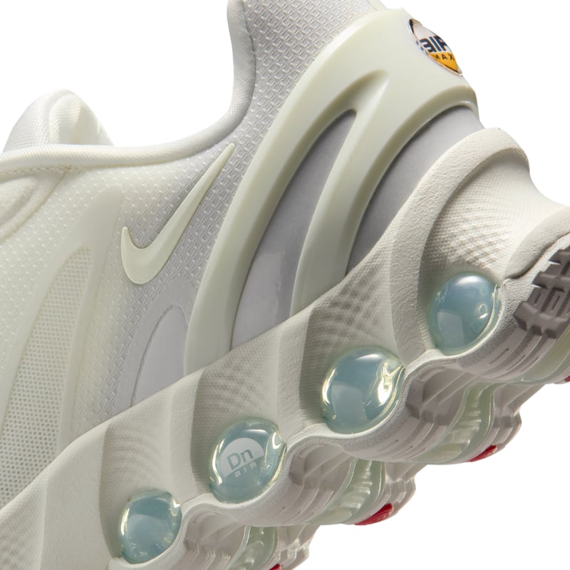 Nike Air Max Dn8 trainers "Sail" | Women | SportStyle | 08 | SPORTSHOWROOM