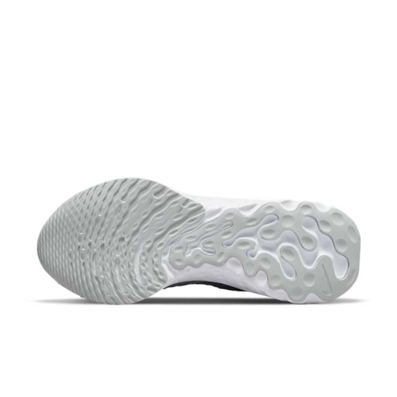 Nike React Infinity Run Flyknit 3 DD3024-004 02