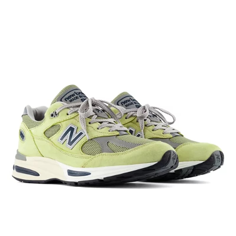 New Balance 991v2 Made in UK Summer Brights sneakerit "Green Banana & Moss" | Miehet & Naiset | Sportstyle | 02 | SPORTSHOWROOM