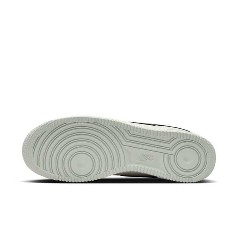 Nike Air Force 1 Low GORE-TEX CK2630-004 02