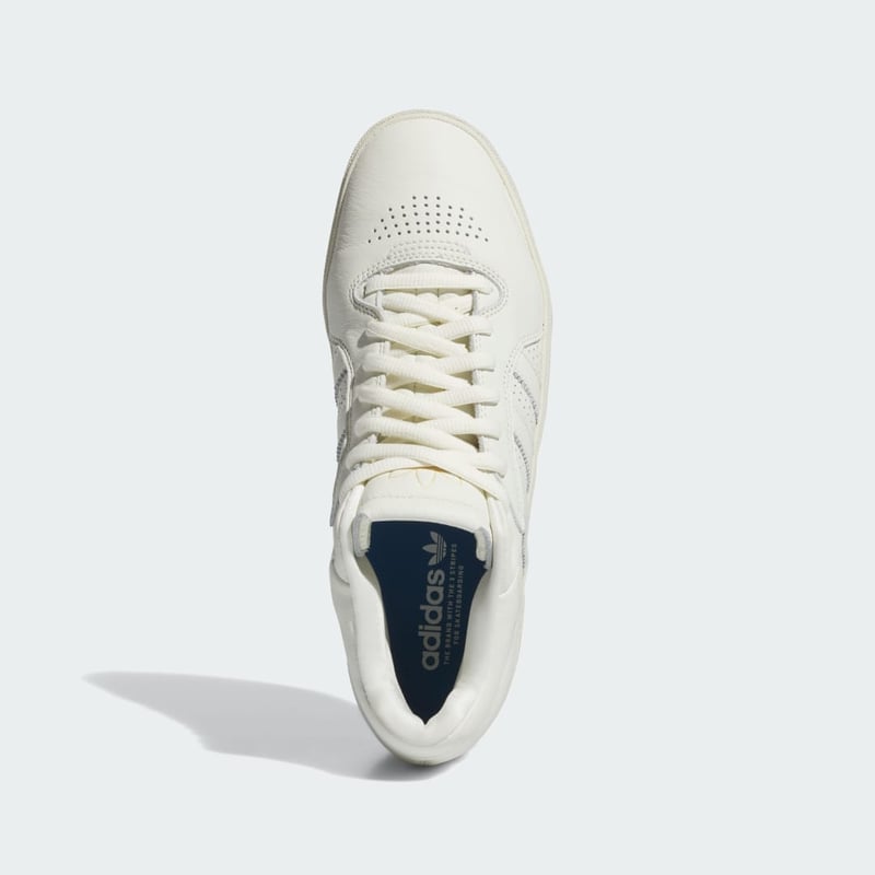 adidas Tyshawn IE3134 02