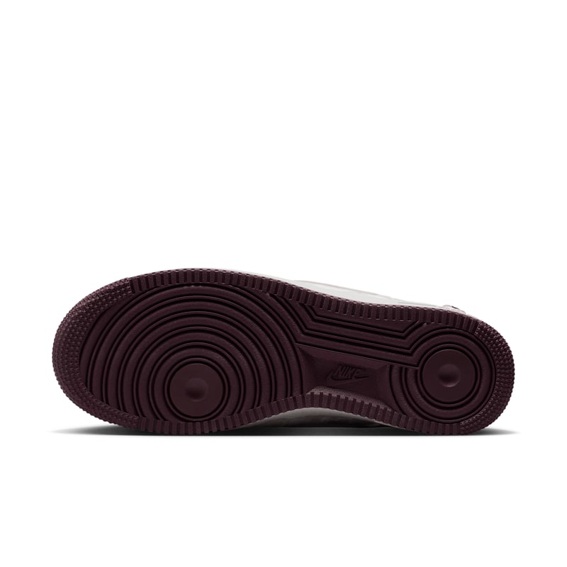 Nike Air Force 1 '07 trainers "Valentine's Day" | Women | SportStyle | 02 | SPORTSHOWROOM