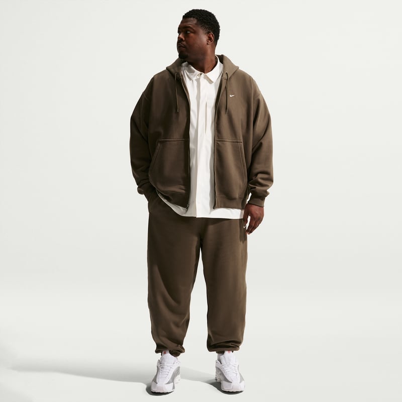 Nike Solo Swoosh Cuffed Fleece HV1088-212 06