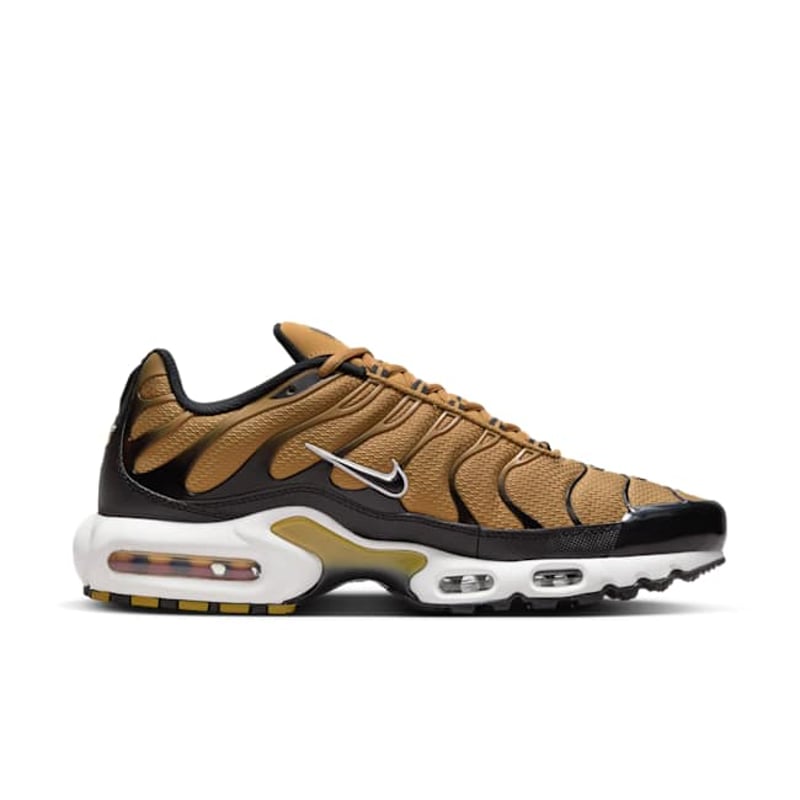 Nike Air Max Plus DM0032-700 03