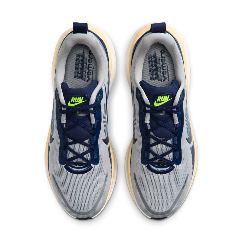 Nike Vomero 18 IR1812-012 04