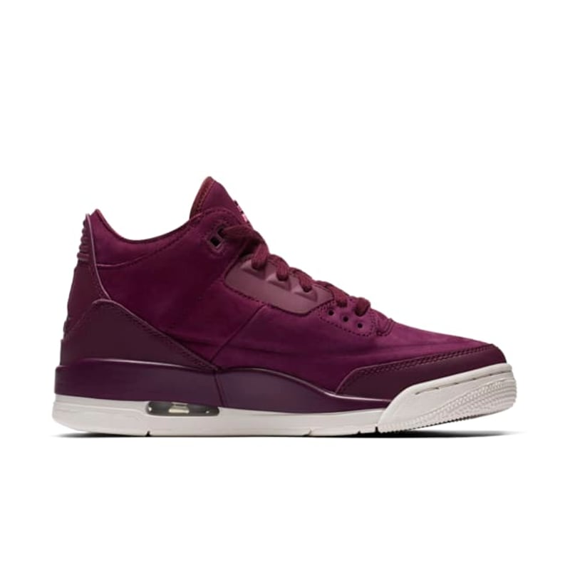 Jordan 3 Retro AH7859-600 03