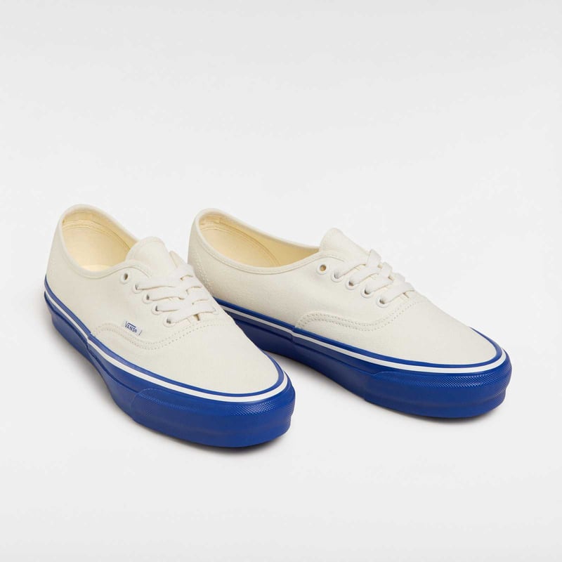 Vans Premium Authentic VN000EBNZ5D 02