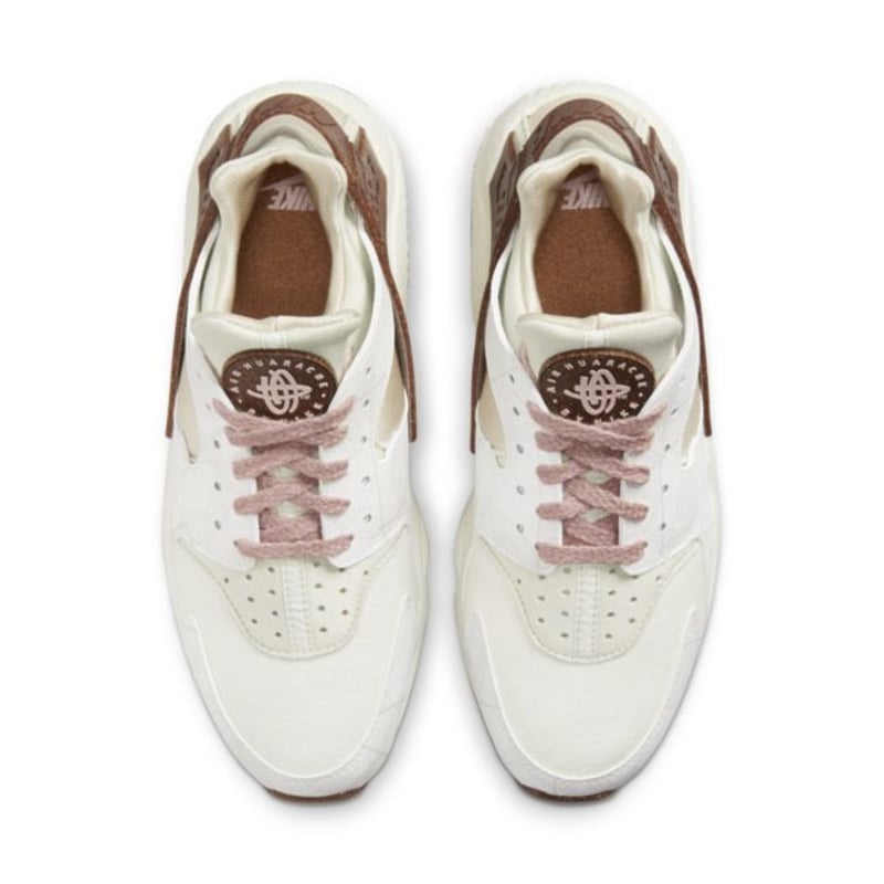 Nike Air Huarache DM9463-100 04